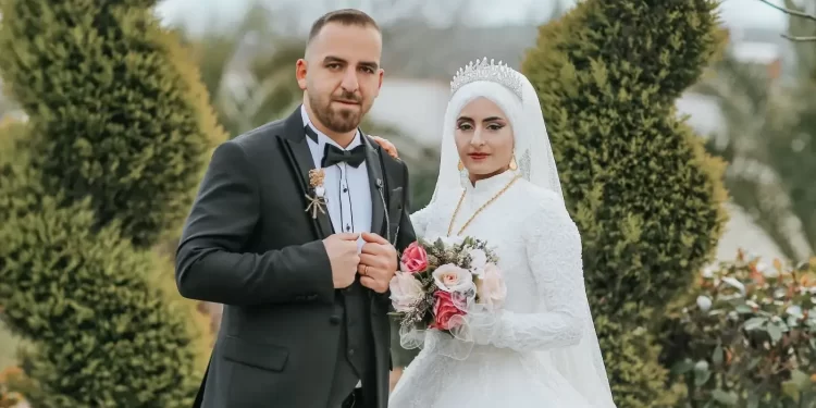 İNŞAAT İŞÇİSİ ELEKTİRİK AKIMINA KAPILDI