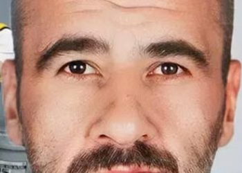 ÖLMEK İÇİN İKİ ADET AKREP YEDİ VE  ÖLDÜ