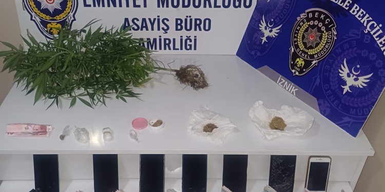 İZNİK EMNİYETİ SUÇLULARA GÖZ AÇTIRMIYOR