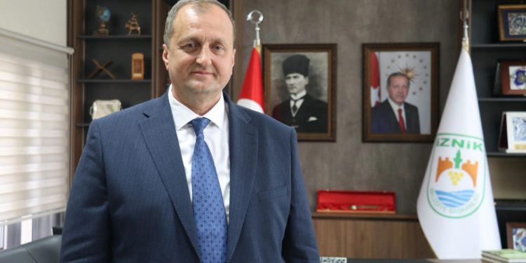 İznik Belediyesi 2025 Yılında 5 Bin Hasta Nakil Hizmeti Gerçekleştirdi