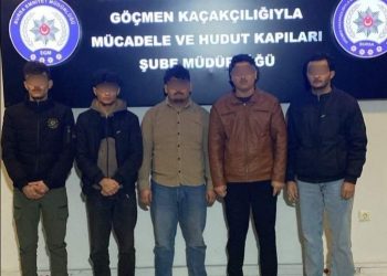 Kaçak Yabancı Uyruklu Şahısların Barındırıldığı Adreslere Operasyon  Düzenlendi