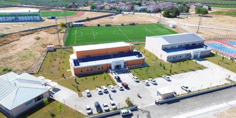 İZNİK BELEDİYE BAŞKANI USTA İZNİK’E TARİHİN EN BÜYÜK GENÇLİK VE SPOR YATIRIMLARINI YAPTIK